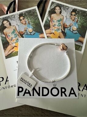 pandora bracelet